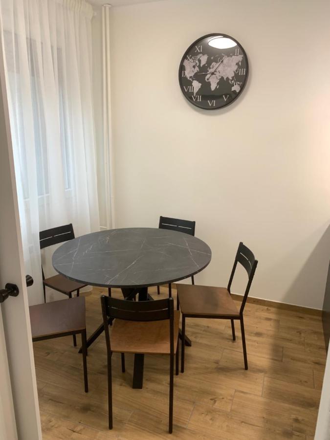 Apartment Karlovac Center Esterno foto